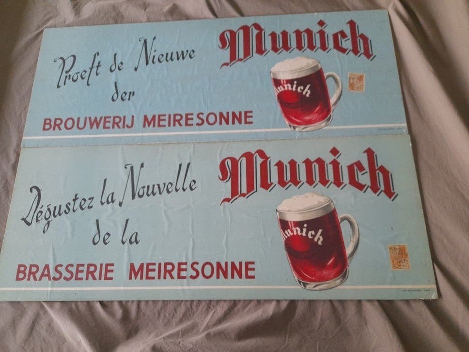 2 kartonnen borden brouwerij meiresonne  muninich, Ophalen of Verzenden