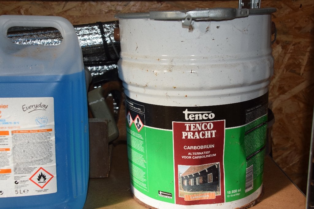 vernis, Bricolage & Construction, 10 à 15 litres, Enlèvement, Neuf, Brun