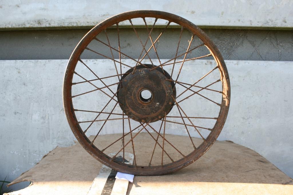 ROUE GILLET HERSTAL SAROLEA FN DKW NSU, Enlèvement ou Envoi