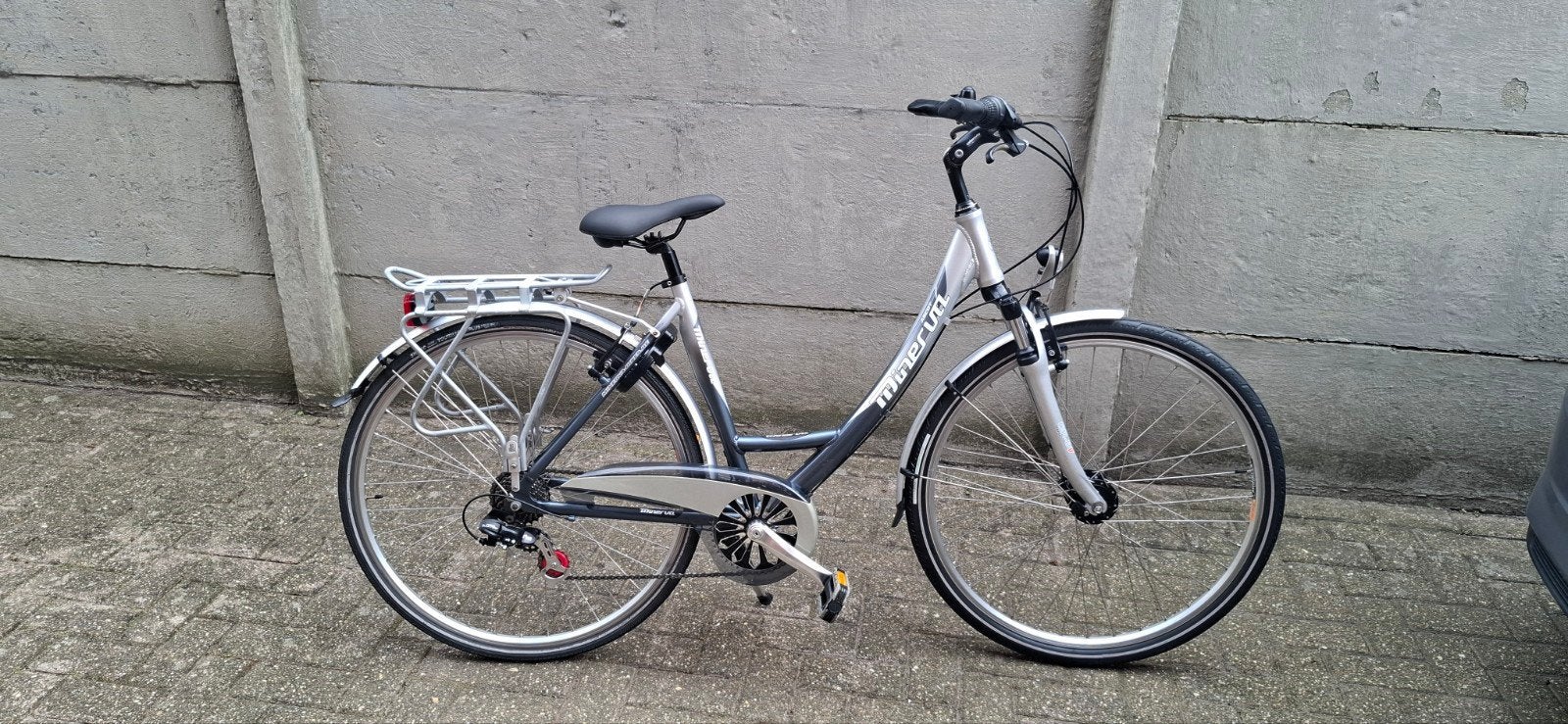 Damesfiets minerva in zeer goede staat, Fietsen en Brommers, Ophalen, Versnellingen