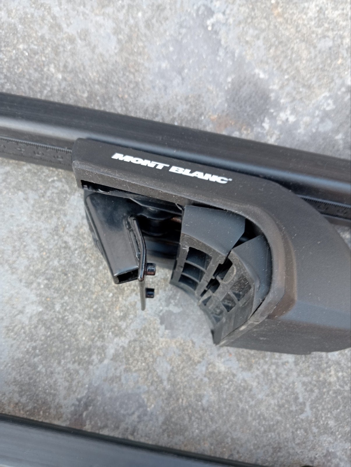Mont Blanc dakdragers voor Audi en Seat, Ophalen