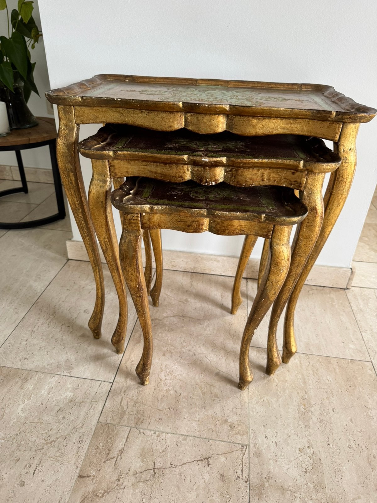 Ensemble vintage de 3 tables d'appoint florentines, Enlèvement, Comme neuf