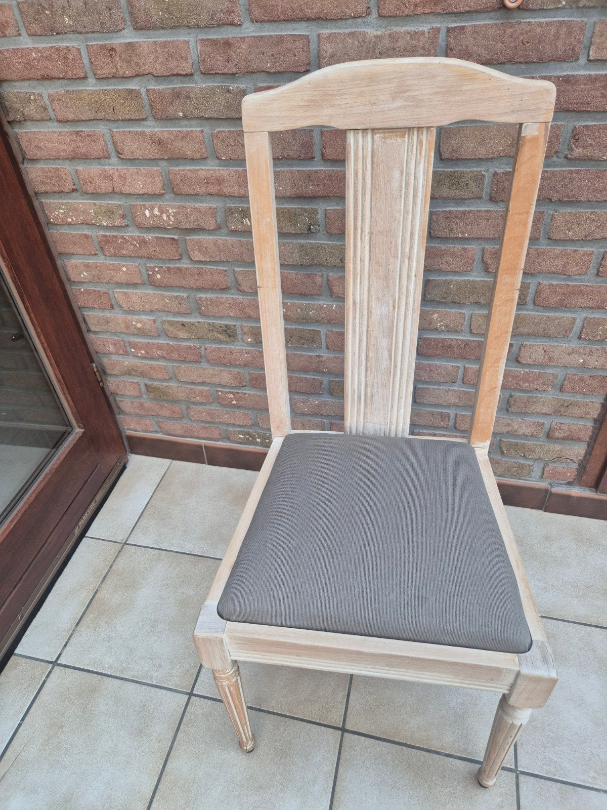 4 stoelen, Autres couleurs, Comme neuf, Enlèvement, Bois