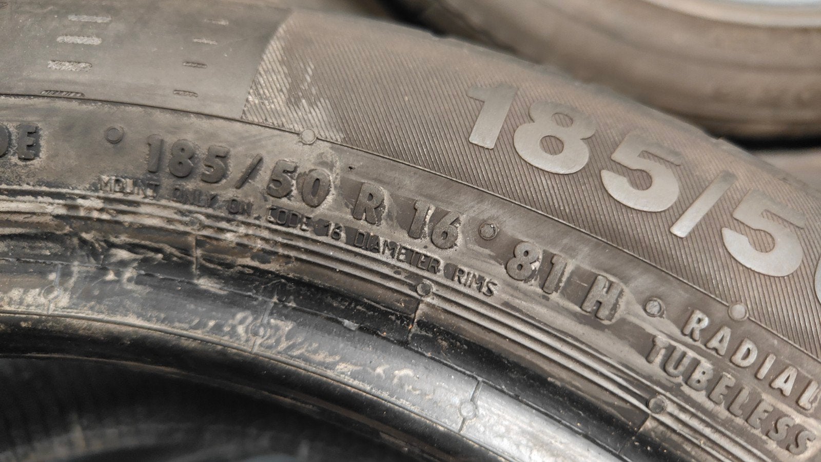 185/50r16 continental 35€ per stuk met montage, Auto-onderdelen, Ophalen