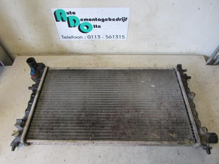 Radiateur d'un Citroen Saxo (Saxo 99-), -, 3 mois de garantie, Utilisé, -
