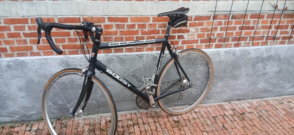 Race fiets boost, 28 inch, Gebruikt, Aluminium, 57 tot 61 cm