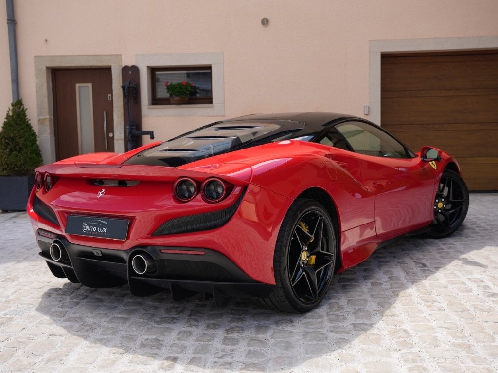 Ferrari F8 Tributo/Full PPF/Carbon/Lift/Racing/Pass. Display, Auto's, Automaat, Dealer onderhouden, Achterwielaandrijving, 292 g/km