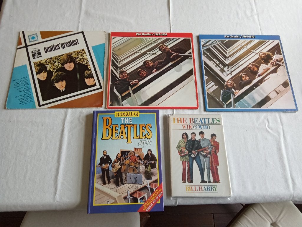 THE BEATLES 5 LP plus 2 boeken, allen van de BEATELS., Cd's en Dvd's, LP, Gebruikt, Overige genres, Ophalen of Verzenden