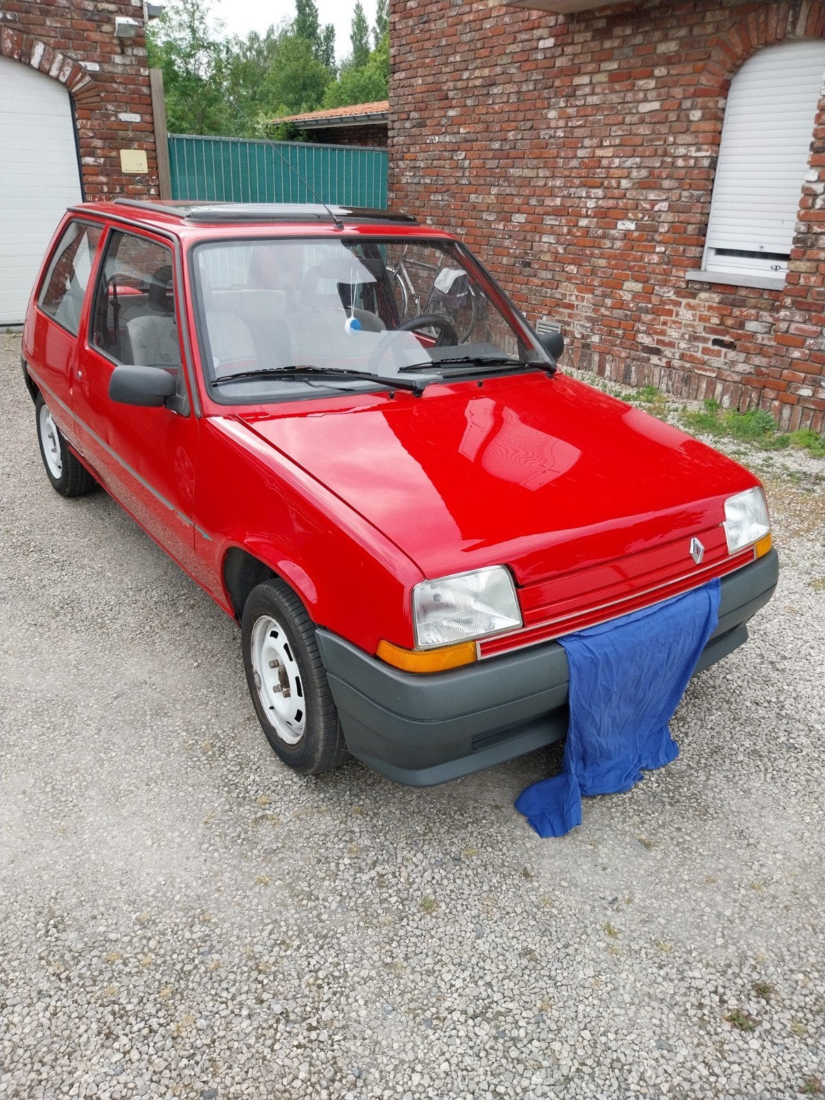 Prachtige oldtimer Renault R5 Campus., Auto's, Voorwielaandrijving, Stof, Renault, Overige kleuren