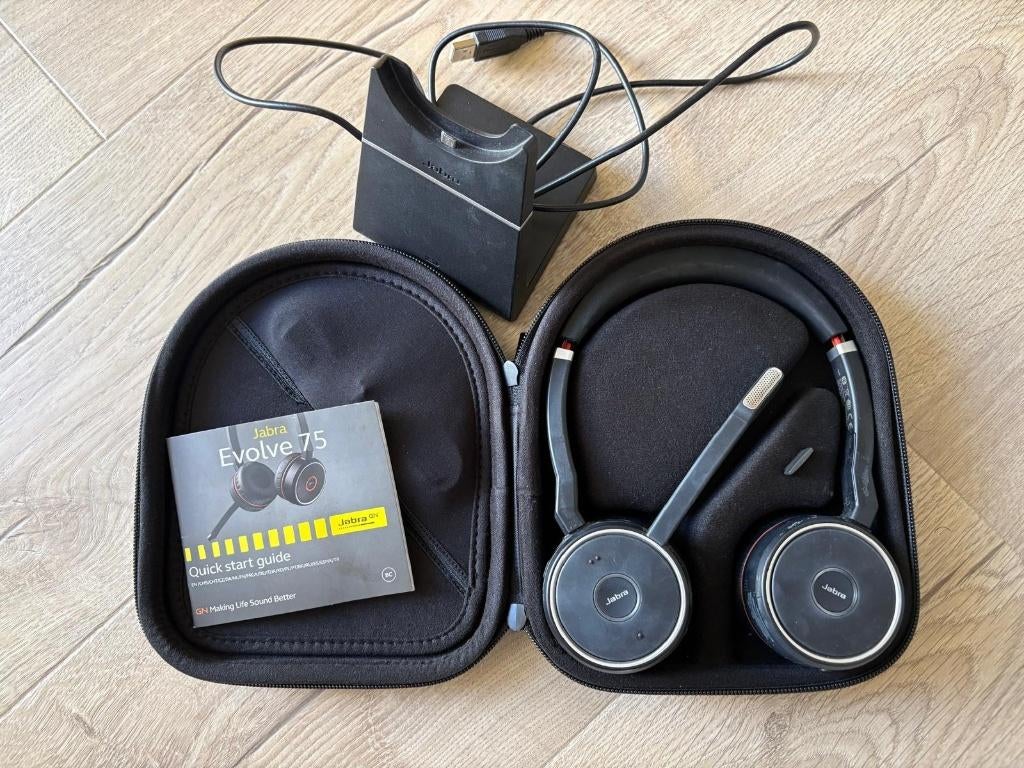 Jabra Evolve 75 draadloze headset, incl. oplaadstandaard, Ophalen of Verzenden, Zo goed als nieuw, Jabra
