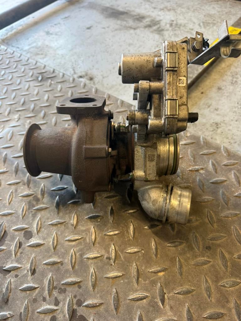 Turbo bmw n47, Enlèvement ou Envoi, BMW