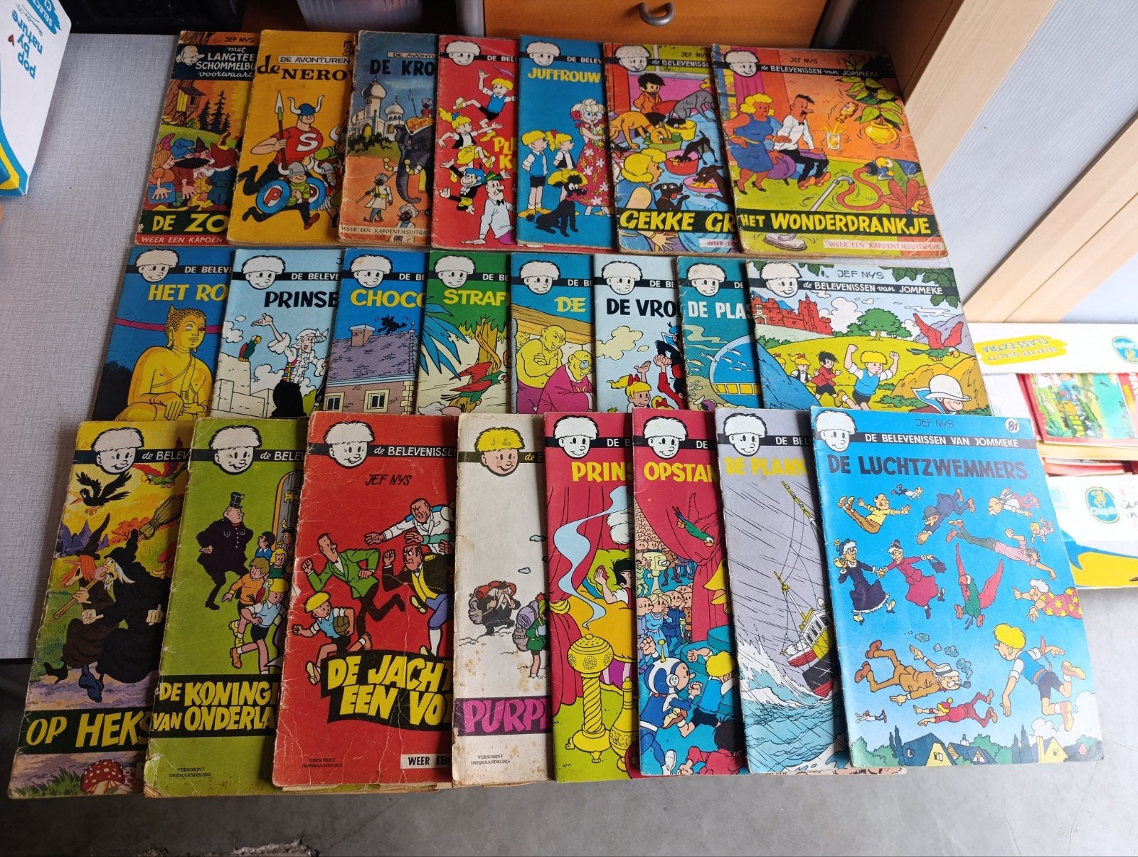 lot oude strips Jommeke/Nero, Ophalen of Verzenden