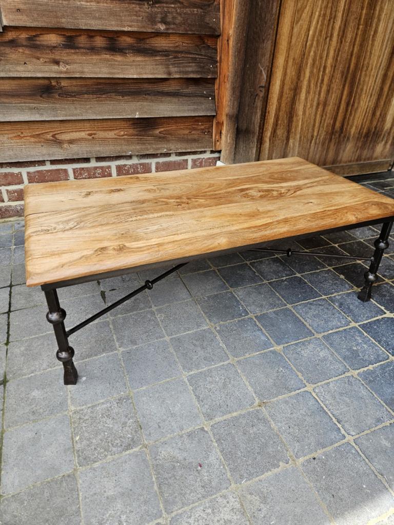 Antieke salontafel, Ophalen