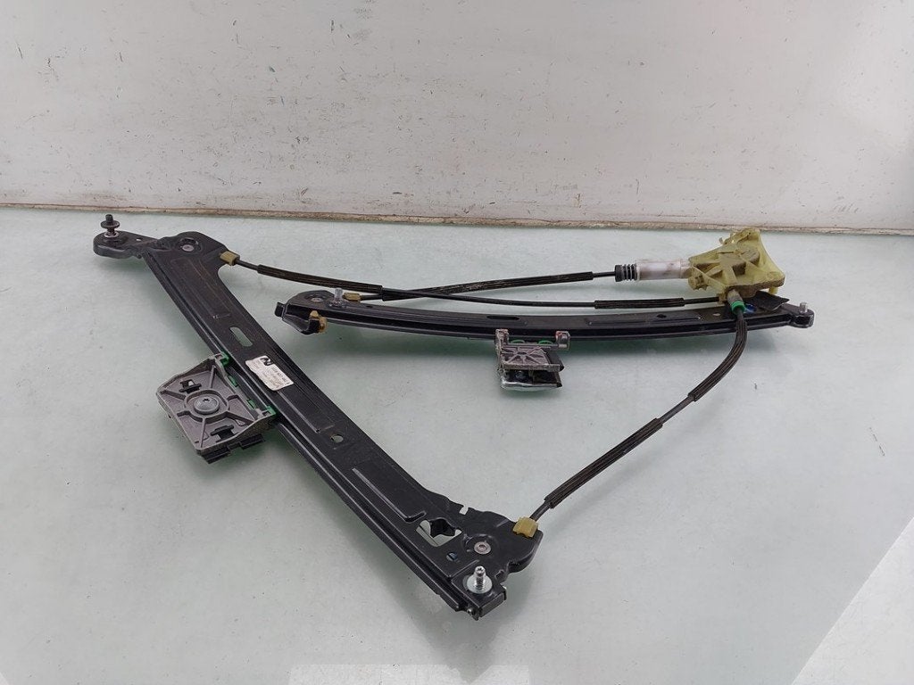 VITRE MECANISME AVANT DROIT Audi A7 Sportback (4GA / 4GF), Auto-Union-Straße  1,
85057  Ingolstadt, DE, Info@audi.de, Audi, Utilisé