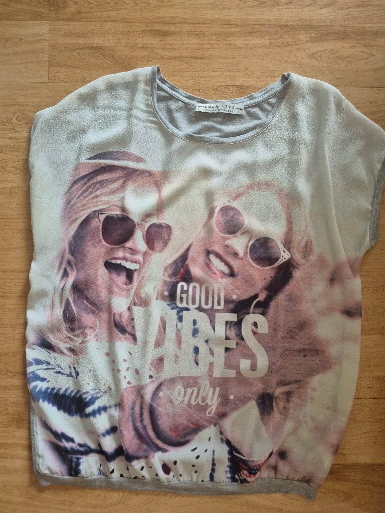 Blouses et T-shirts taille M et L, Ophalen