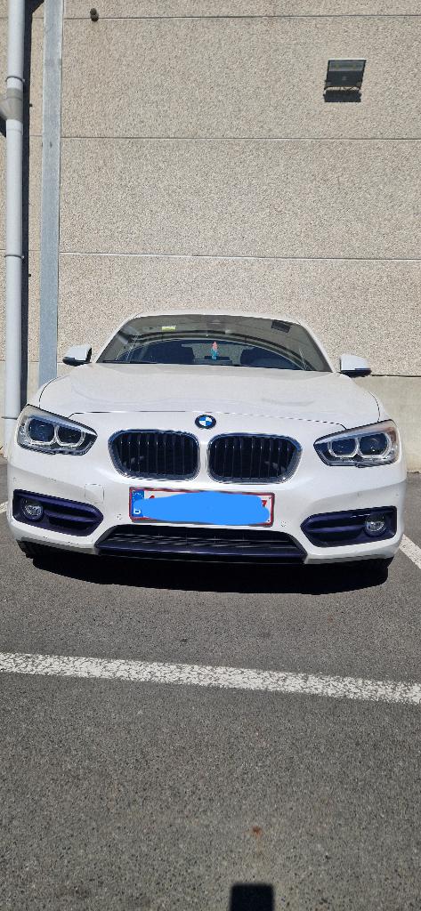 BMW 118i Sport Line (2018) – Vol opties, Auto's, BMW, Particulier, 1 Reeks, 360° camera, ABS, Achteruitrijcamera, Adaptieve lichten