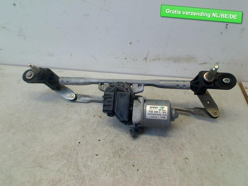 MOTEUR + TRINGLERIE ESSUIE GLACE AVANT Fiat 500 (312), Autos : Pièces & Accessoires, Dhr. R. de Gouw, Utilisé, Fiat, De Bloemendaal 21 21
5221 EB  'S HERTOGENBOSCH, NL
