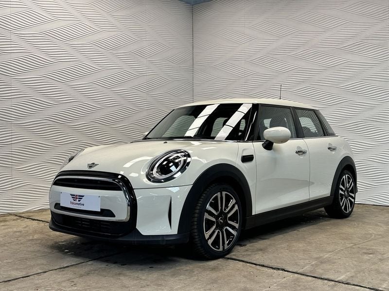 Mini Cooper One *1.5i*FACELIFT*DAB*30.171 KM*5-DEURS*LED*, Auto's, Voorwielaandrijving, 75 kW, Stof, Gebruikt