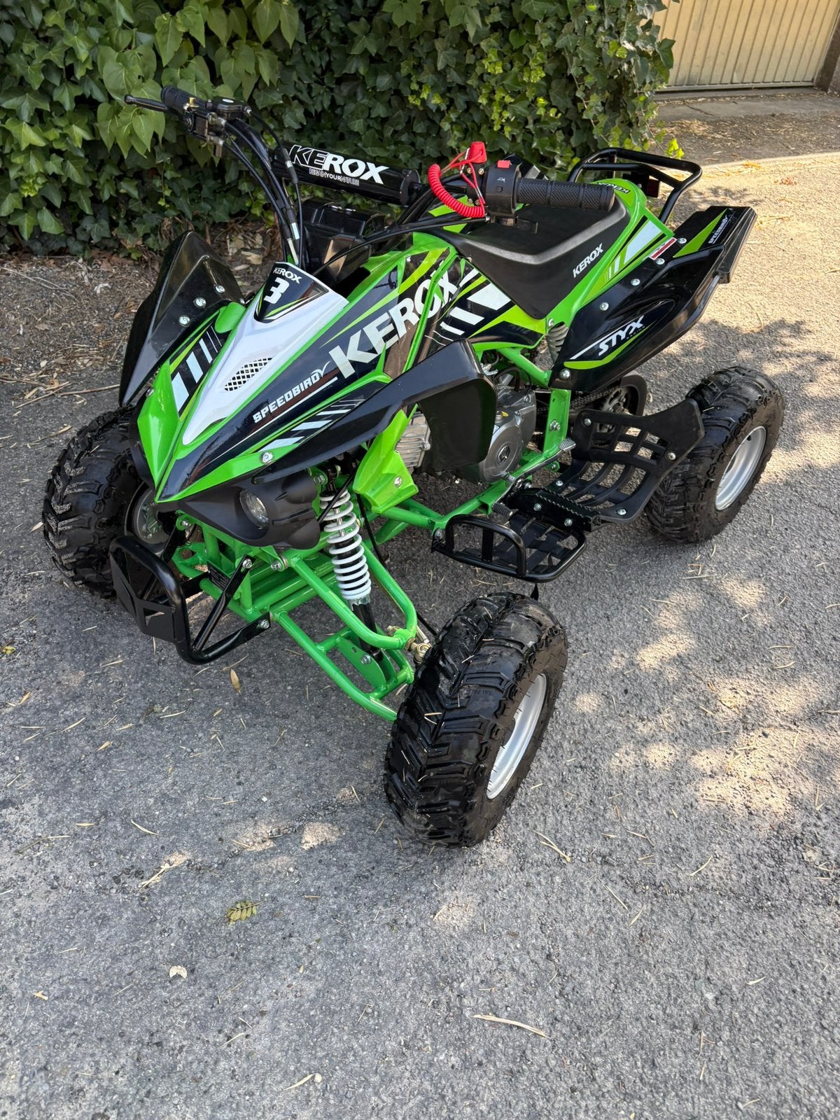 Kerox Speedbird 125cc Quad — Zo goed als nieuw, Motoren, Quads en Trikes, Ophalen