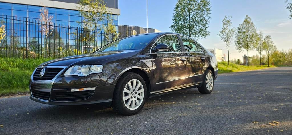 VOLKSWAGEN PASSAT // 1.6TDI // 2010 // 77KW // 113.000KM, Euro 5, Parkeersensor, Diesel, Particulier