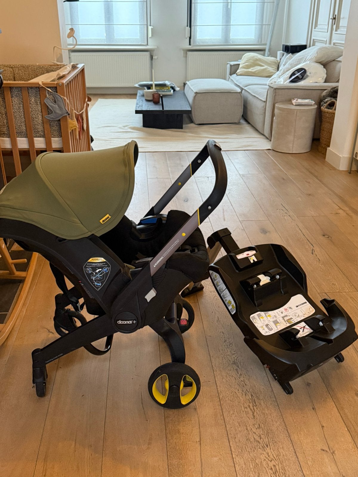 doona + isofix base, Enlèvement, Comme neuf
