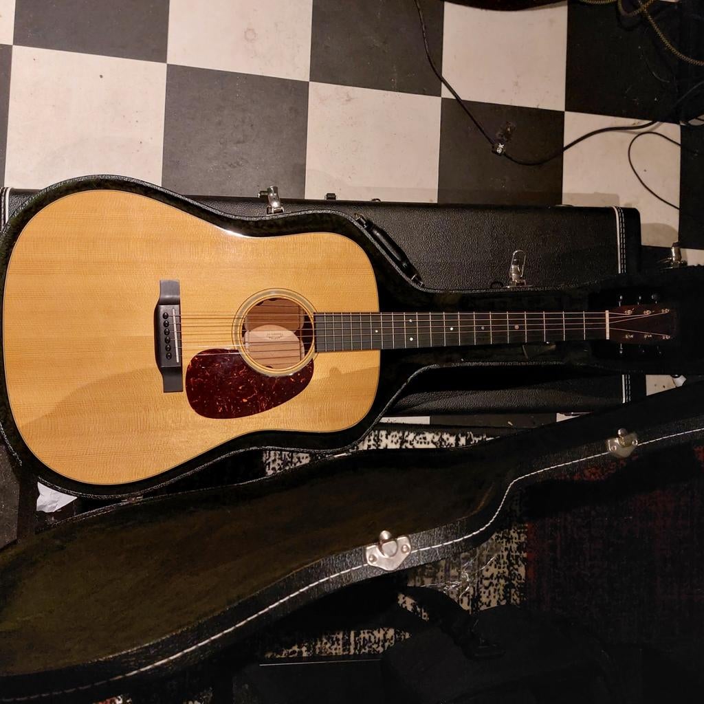 Martin D18 E, Musique & Instruments, Enlèvement, Utilisé, Guitare Western ou Guitare Folk, Avec valise