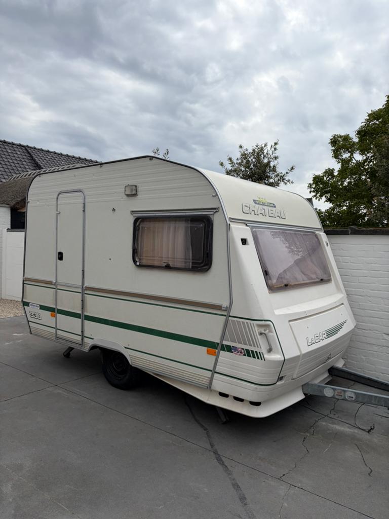 Chateau la car 330 caravan -750kg, Caravans en Kamperen, Caravans, Particulier, Chateau