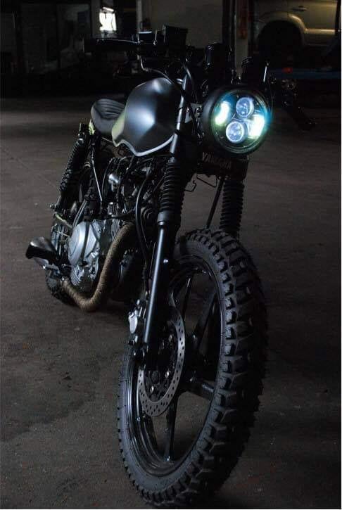 2010 YAMAHA YBR125 SCRAMBLER / TRACKER, Motos, Enlèvement, Utilisé