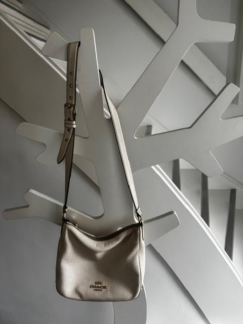 Beige leren Coach tas model Ellie, Handtassen en Accessoires, Tassen | Damestassen, Ophalen of Verzenden, Gebruikt, Beige