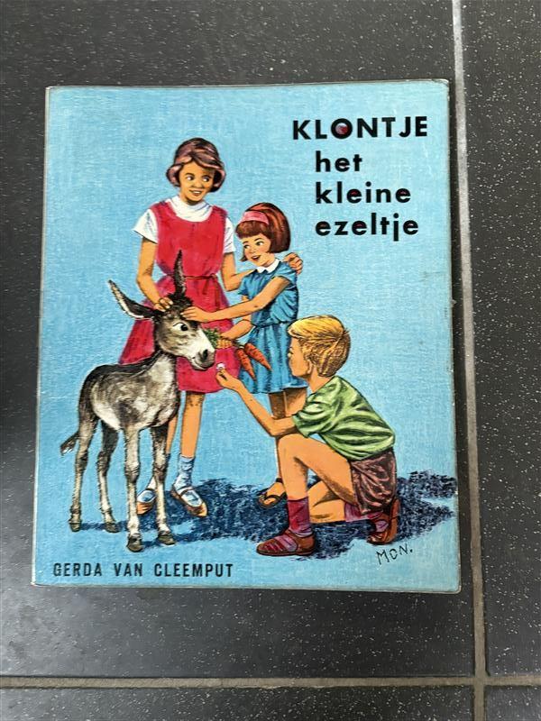Vintage kinderboek "Klontje het kleine ezeltje", Fictie algemeen, Gerda Van Cleemput, Ophalen, Gelezen