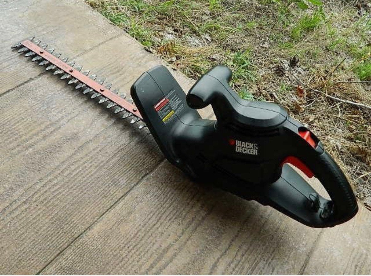 Black and Decker heggenschaar (kabel), Ophalen, Gebruikt