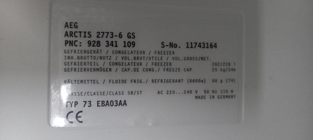 Diepvrieskast, Elektronische apparatuur, Vriezers en Diepvrieskisten, Ophalen, Zo goed als nieuw, Vrijstaand, Vrieskast
