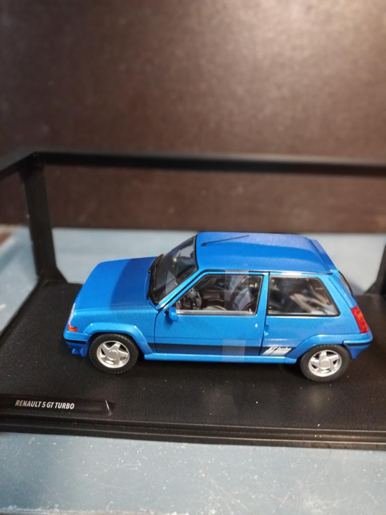 Schaalmodel renault 5 Gt turbo, schaal 1.18., Hobby en Vrije tijd, Modelauto's | 1:18, Ophalen of Verzenden
