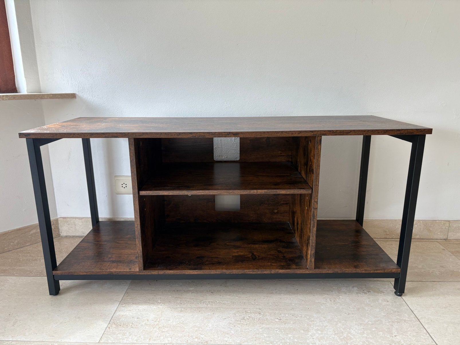 Tv kast of kleine dressoir, Ophalen, Zo goed als nieuw