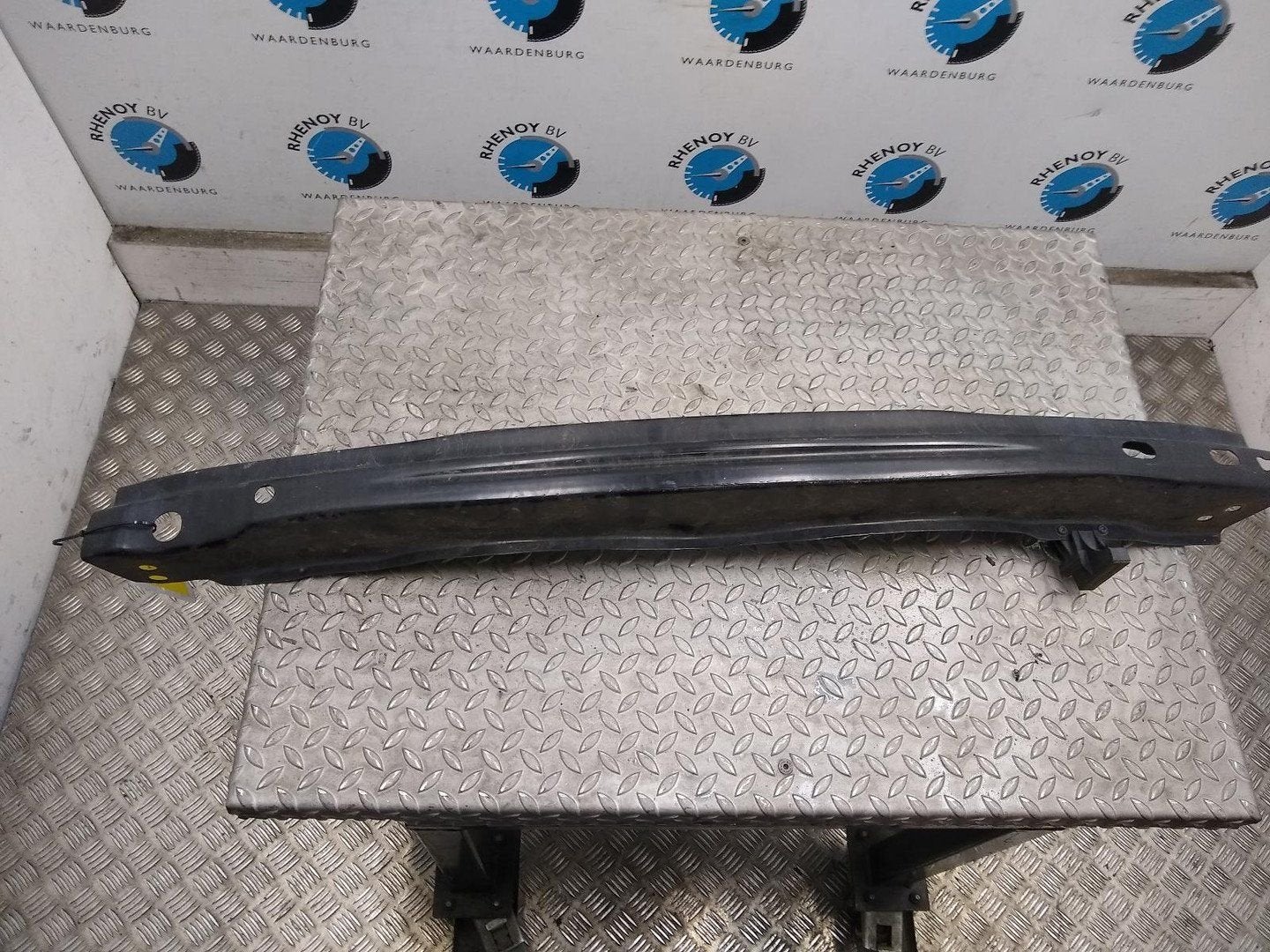 AUDI A5 V6 2.7  BUMPERBALK ACHTER 2010, Ophalen of Verzenden, Gebruikt, ARN erkend