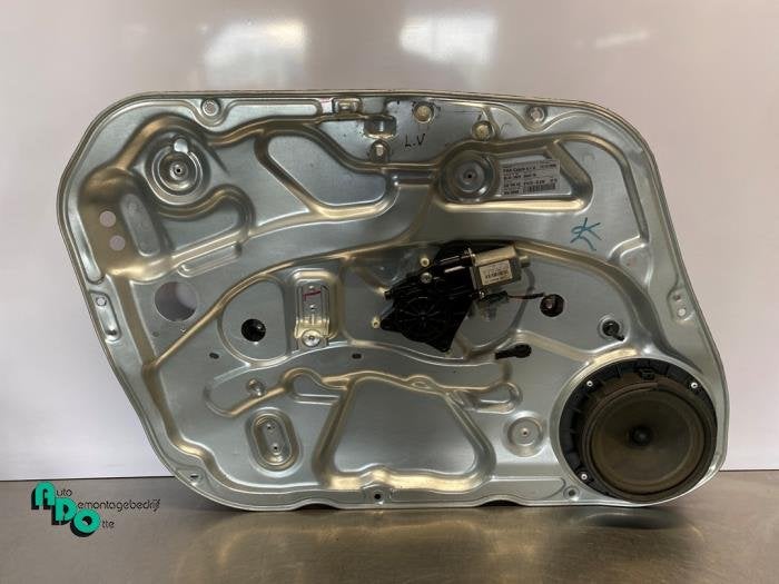 Mécanique vitre 4portes avant gauche d'un Hyundai I30 (I30, Autos : Pièces & Accessoires, -, 3 mois de garantie, Utilisé, Hyundai