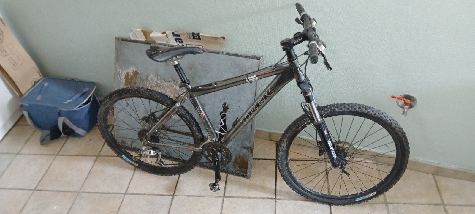 Trek 6500, Enlèvement
