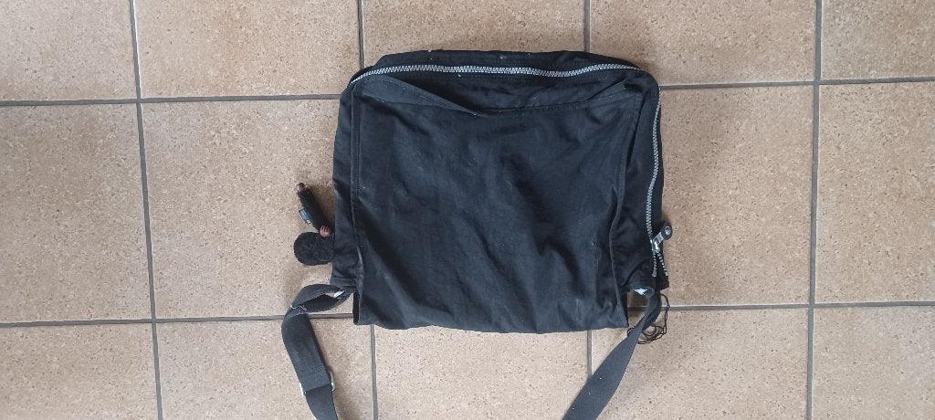 Malette sac bandoulière kipling, Enlèvement ou Envoi, Utilisé, Noir, Kipling