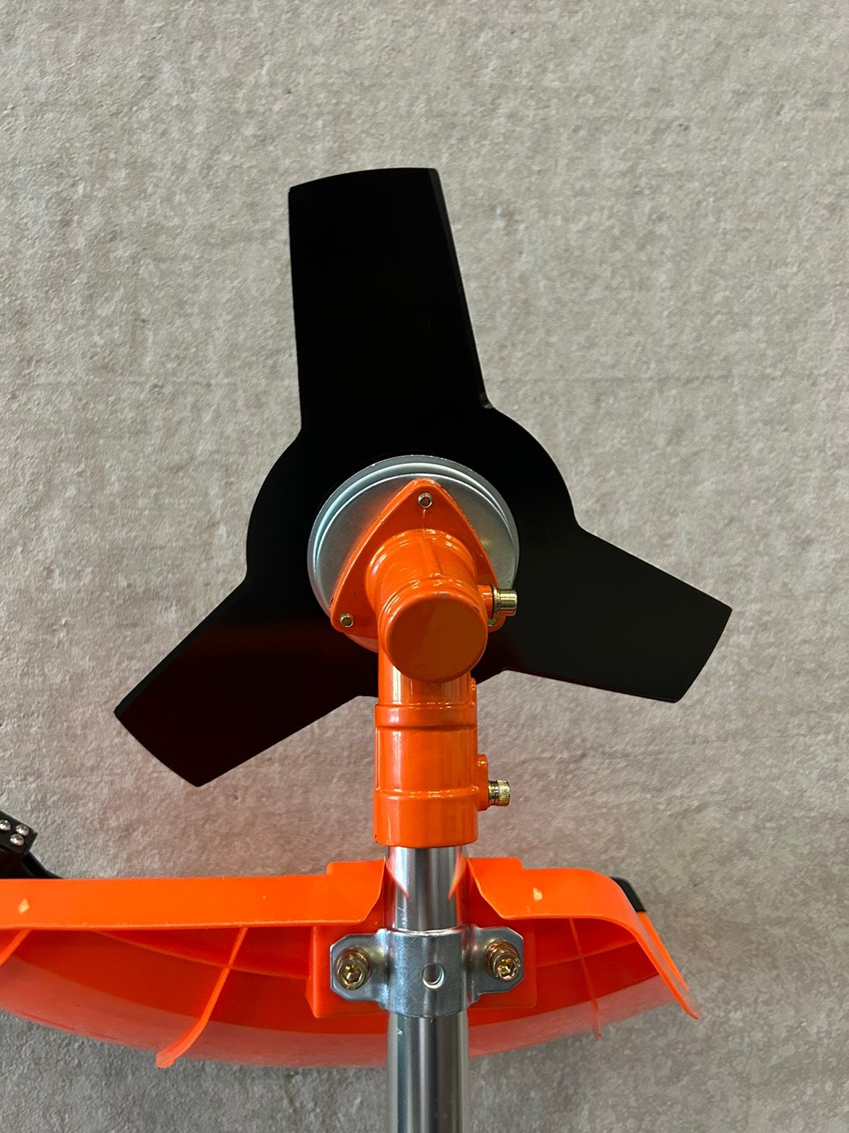 Nieuwe 55CC benzine bosmaaier met verschillende messen, Enlèvement, Neuf