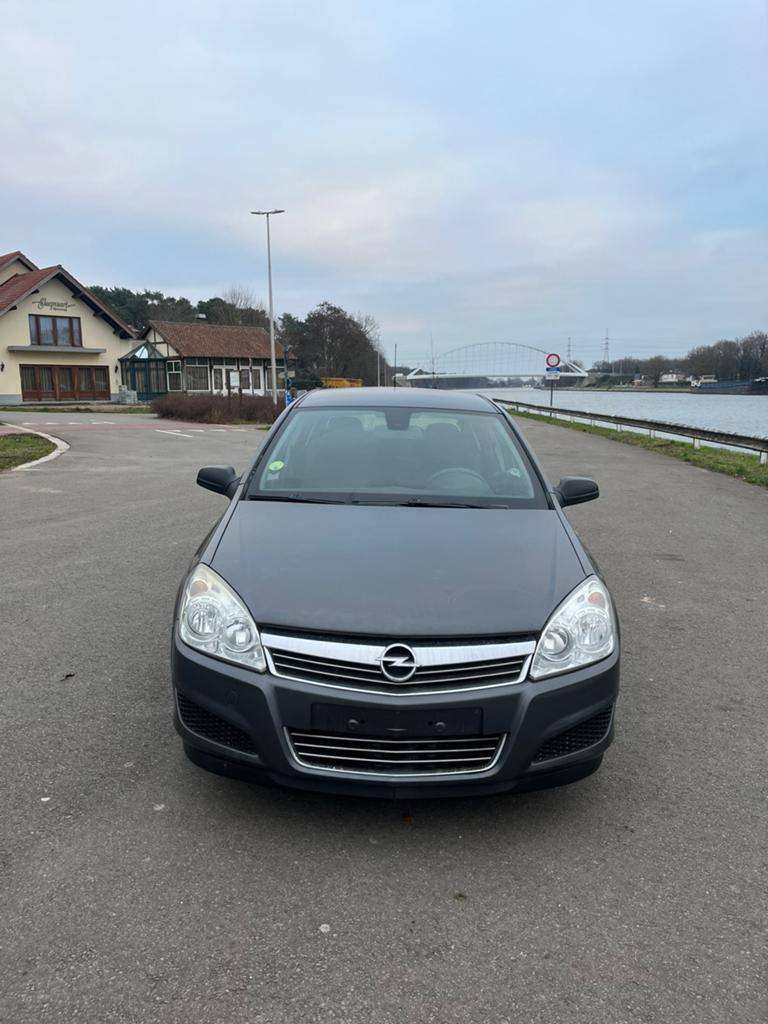 Opel astra, Autos, Opel, Argent ou Gris, 4 portes, Boîte manuelle, Particulier