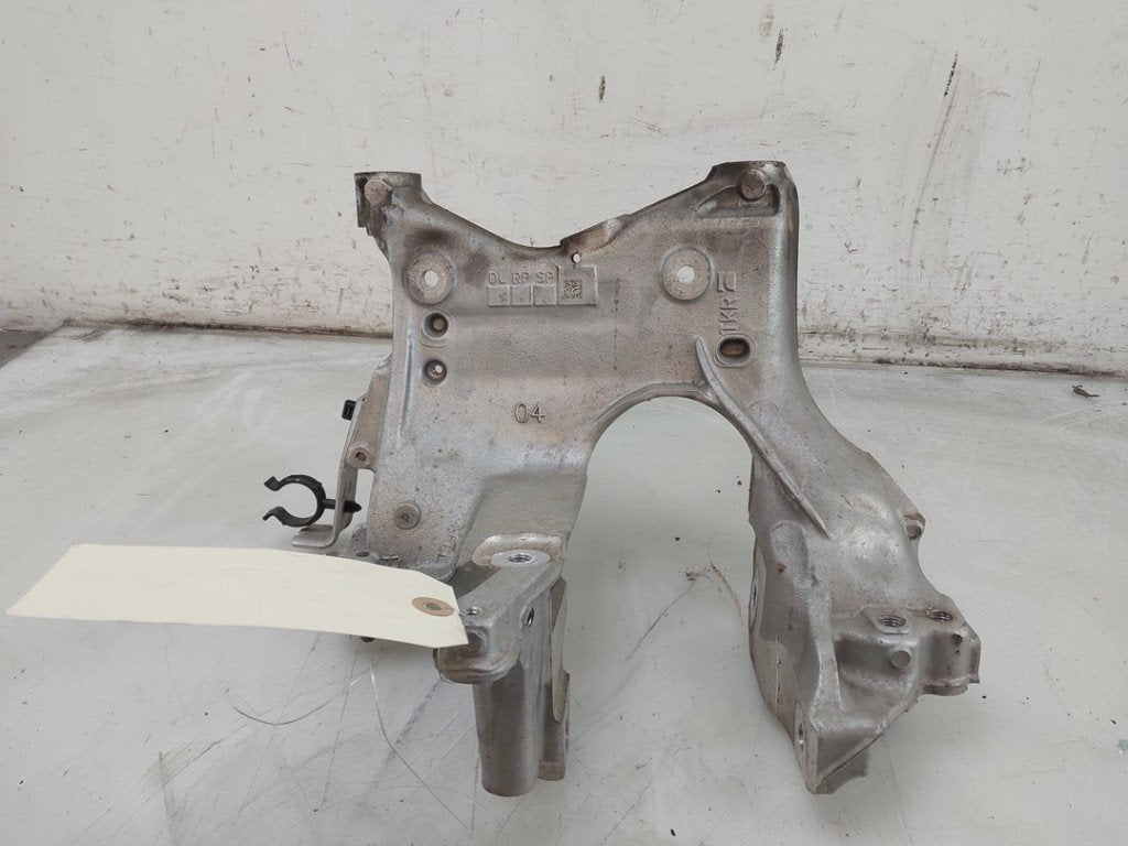 DIVERS Draagarmsteun rechtsvoor Audi A6 (C8) (|80A399296S|), Auto-Union-Straße  1,
85057  Ingolstadt, DE, Info@audi.de, Audi, Utilisé