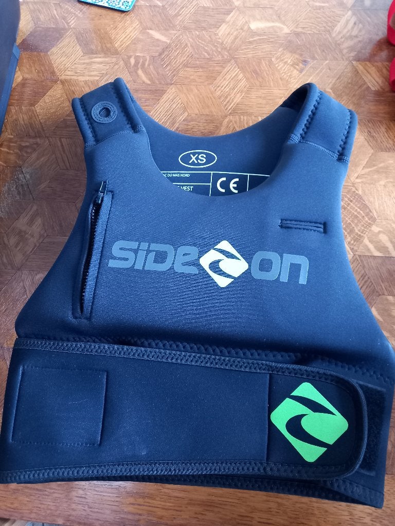Gilet pour ski nautique, Enlèvement, Comme neuf