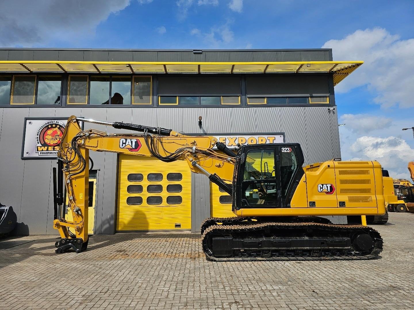 Caterpillar 323 WE1661, Articles professionnels, Machines & Construction | Grues & Excavatrices, Excavatrice