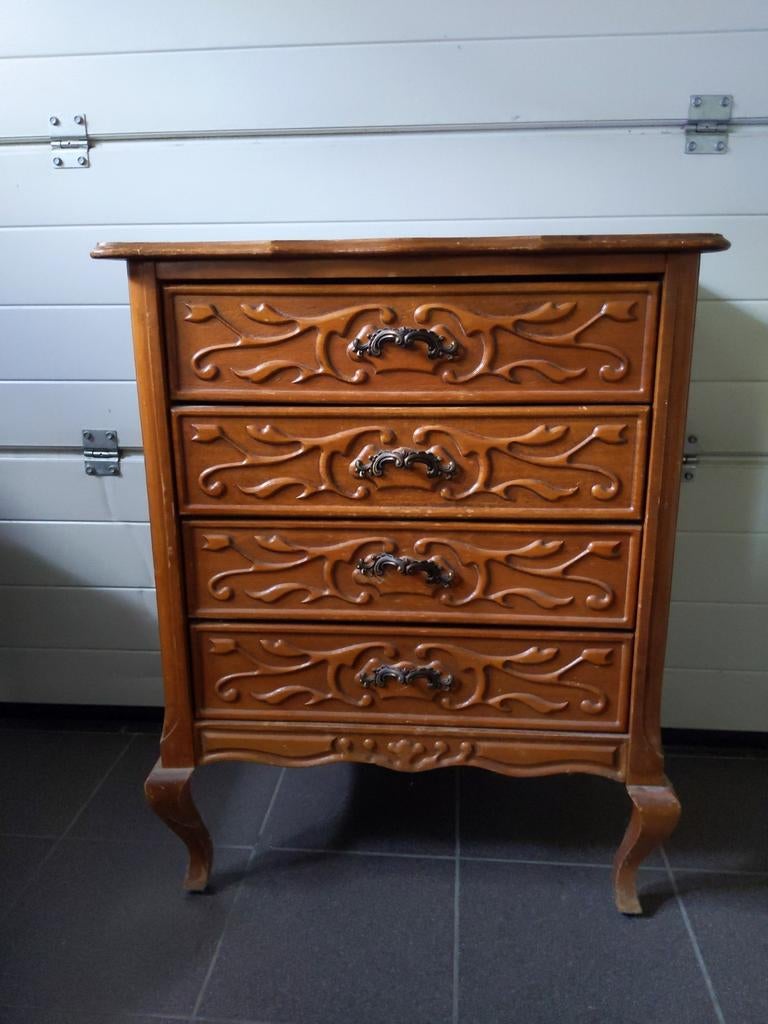 Vintage schuivenkastje, Antiek en Kunst, Antiek | Meubels | Kasten, Ophalen