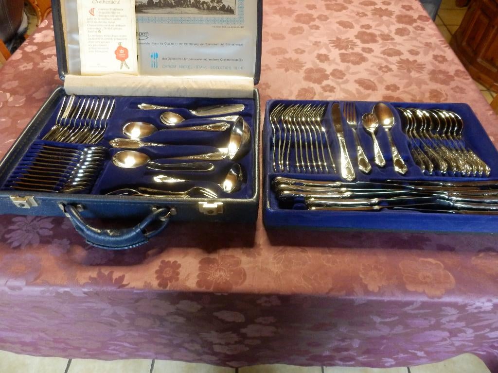 (37) -Ménagère - Rococo / Louis XV de Solingen, Huis en Inrichting, Keuken | Bestek, Nieuw, Bestekset, Inox of Chroom, Ophalen of Verzenden