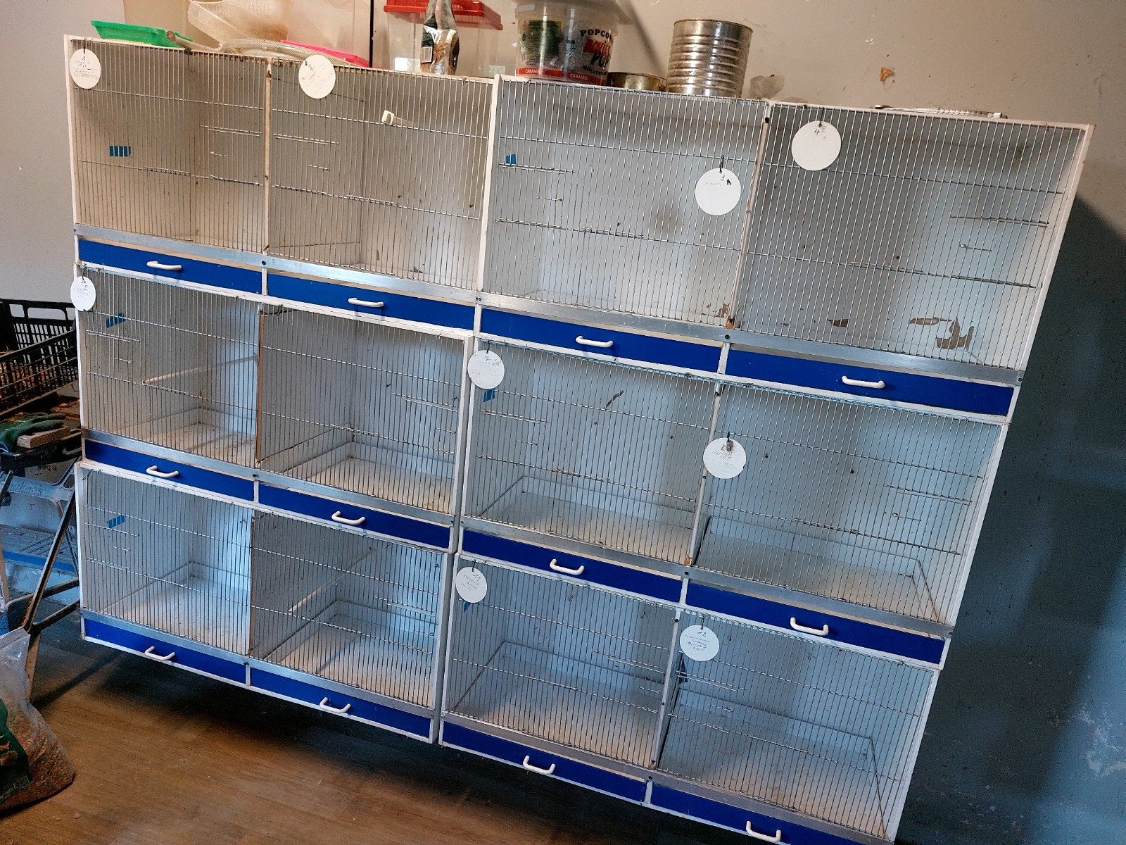 Lot 12 cages d'élevage, Animaux & Accessoires, Enlèvement, Utilisé, Aluminium, Cage d'élevage