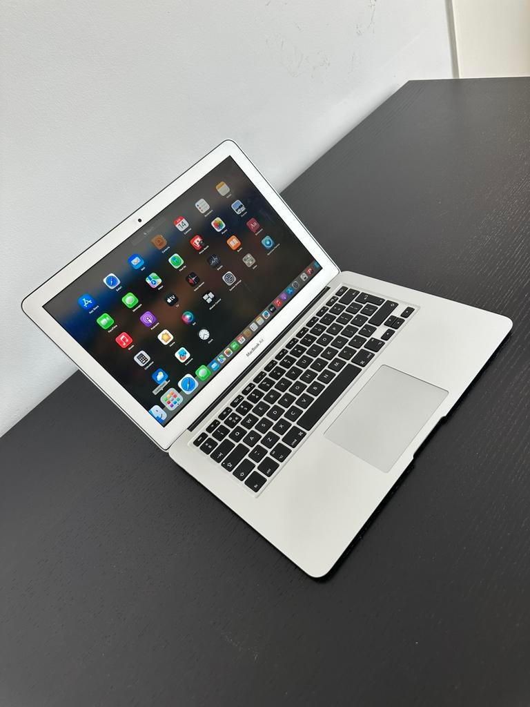 Apple Macbook Air in top staat met een nieuw macos!, Ophalen of Verzenden, Zo goed als nieuw, 13 inch, MacBook