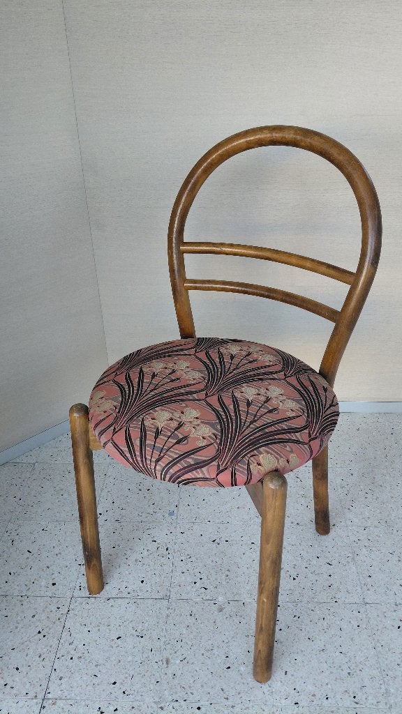 Vintage houten stoel met ronde rugleuning, Huis en Inrichting, Ophalen, Hout, Bruin, Vintage