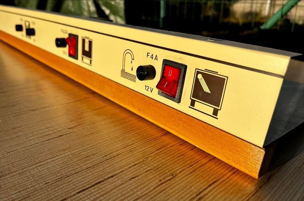 Éclairage cuisine caravane Adria + panneau de commande 12V, Enlèvement ou Envoi, Utilisé