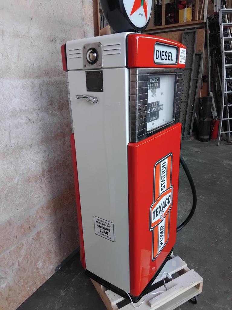 Oude benzine pomp USA Wayne 500, Ophalen